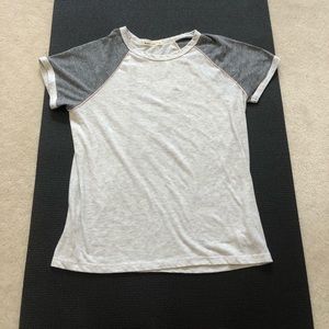 Anthropologie Short sleeve Tee